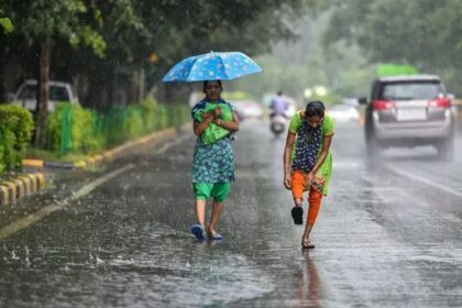 ಕನ್ನಡಿಗರ ಮೇಲೆ ಕರುಣೆ ತೋರಿಸಿದ ವರುಣ ದೇವ: ಉತ್ತರ ಕರ್ನಾಟಕದಲ್ಲಿ ಕೂಡ ಮಳೆ ಅಬ್ಬರ: ಕೆಲ ಜಿಲ್ಲೆಗಳಲ್ಲಿ ರೆಡ್ ಅಲರ್ಟ್