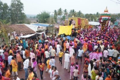 ನದಿಯಲ್ಲಿ ಮುಳುಗಿ ತಾಯಿ-ಮಗ ಸೇರಿ ನಾಲ್ವರ ಸಾವು!