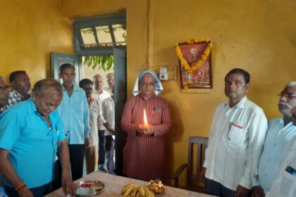 ಕೆಲಸಗಾರರು ದೇಶ, ರಾಜ್ಯದ ಅಭಿವೃದ್ಧಿಗೆ ಹೆಗಲು ಕೊಡುತ್ತಿದ್ದಾರೆ: ಮೋಹನ ಕೋಟಿವಾಲೆ