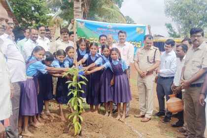 ವಿದ್ಯಾರ್ಥಿಗಳಿoದ- ಪರಿಸರ ಉಳಿಸಿ ಬೆಳೆಸುವ ಕಾರ್ಯ ಆಗಬೇಕು : ಶಾಸಕ ಬಾಬಾಸಾಹೇಬ ಪಾಟೀಲ