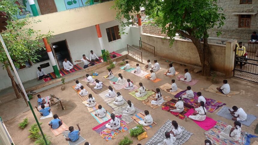 ಯೋಗವು ಮನುಷ್ಯನ ದೇಹಕ್ಕೆ ಅತಿ ಅವಶ್ಯ: ಆಚಾರ್ಯ