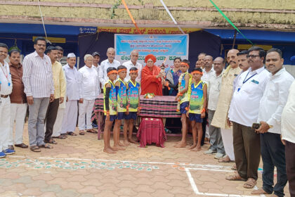 ಆರೋಗ್ಯಯುತ ಜೀವನ ನಡೆಸಲು ಕ್ರೀಡೆ ಮುಖ್ಯವಾಗಿದೆ: ಪಂಚಾಕ್ಷರ ಶ್ರೀಗಳ ಅಭಿಮತ