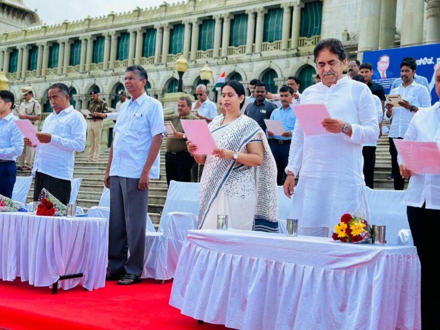 ಮುನಿರತ್ನ ಬಂಧನದ ಹಿಂದೆ ದ್ವೇಷವಿಲ್ಲ, ಮಾಡಿದ್ದುಣ್ಣೋ ಮಾರಾಯ; ಸಚಿವೆ ಲಕ್ಷ್ಮೀ ಹೆಬ್ಬಾಳಕರ್ ಲೇವಡಿ