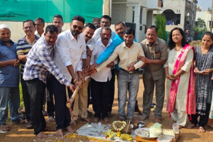 ರಸ್ತೆ ಕಾಮಗಾರಿಗೆ ಎಂಎಲ್ಸಿ ಚನ್ನರಾಜ ಹಟ್ಟಿಹೊಳಿ ಚಾಲನೆ