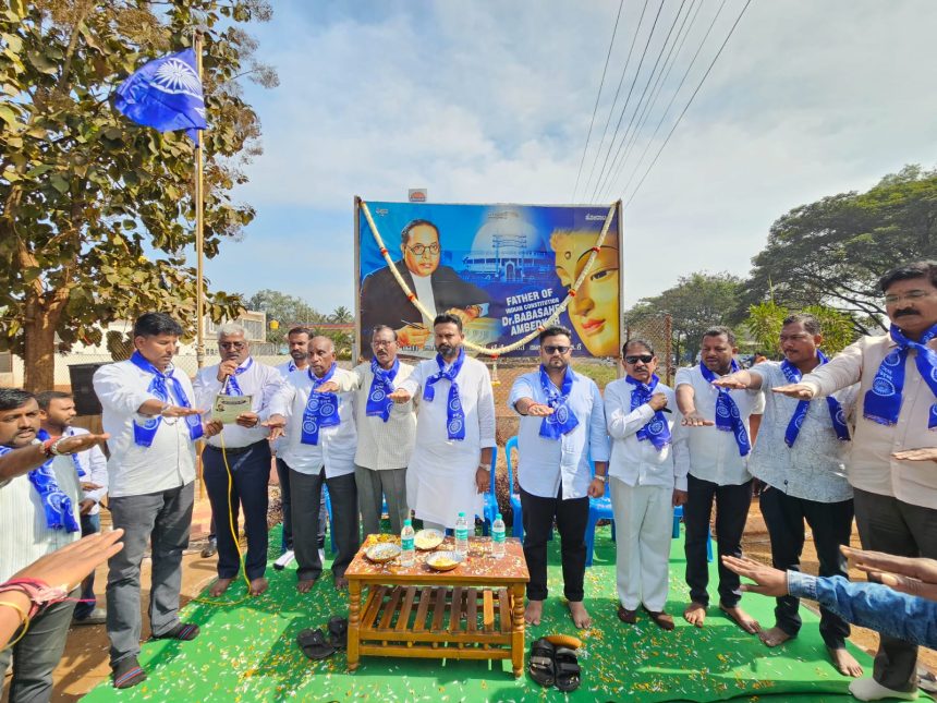 ಸಂವಿಧಾನ ಶಿಲ್ಪಿ ಡಾ.ಅಂಬೇಡ್ಕರ್ ಮೂರ್ತಿ ಪ್ರತಿಷ್ಠಾಪನೆಗೆ ಭೂಮಿ ಪೂಜೆ