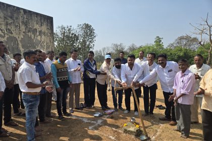 ವೇದಿಕೆ ನಿರ್ಮಾಣ ಕಾಮಗಾರಿಗೆ ಭೂಮಿ ಪೂಜೆ