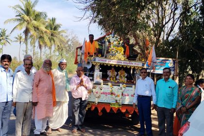 ಶ್ರೀ ಸಿದ್ದಾರೂಢ ಶ್ರೀಗಳ ಜ್ಯೋತಿಗೆ ಭವ್ಯ ಸ್ವಾಗತ