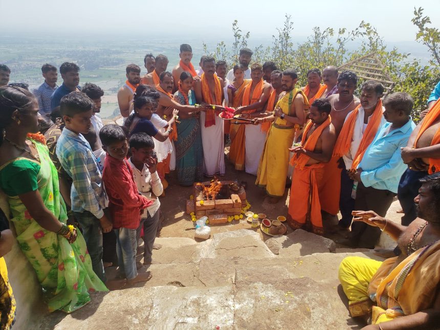 ಅಂದಿಗಾಲೀಶ ಗುಡ್ಡದಲ್ಲಿ ಸುದರ್ಶನ ಹೋಮ