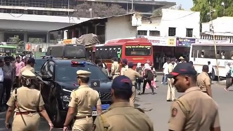 ಬಸ್ಸಿನೊಳಗೆ ಅತ್ಯಾಚಾರ; ಆರೋಪಿ ಬಂಧನ