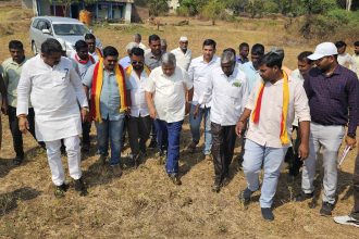 ರೈಲು ಮೇಲಸೇತುವೆ ವೀಕ್ಷಣೆ ಮಾಡಿ, ಅಧಿಕಾರಿಗಳ ಜೊತೆಗೆ ಚರ್ಚಿಸಿ ಕ್ರಮ.ಜಗದೀಶ ಶೆಟ್ಟರ 