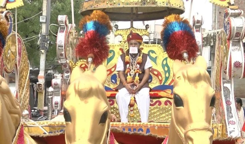 100 ಕೋಟಿ ಒಡೆಯ ಆಸ್ತಿ ತ್ಯಜಿಸಿ ಸನ್ಯಾಸತ್ವ ಸ್ವೀಕಾರ: ಯಾದಗಿರಿ ಉದ್ಯಮಿಯ ಅಚ್ಚರಿ ನಿರ್ಧಾರ
