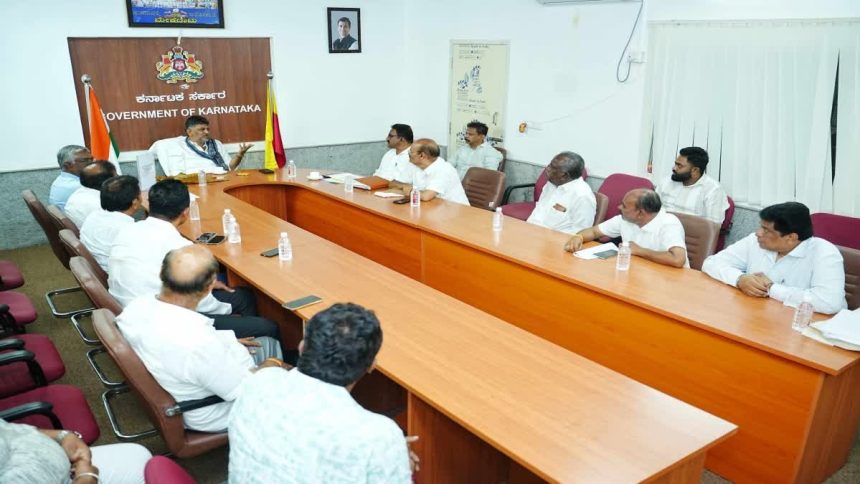 ಕಾಂಗ್ರೆಸ್​ ಸರ್ಕಾರದ ಆಡಳಿತದಲ್ಲೂ ರಾಜ್ಯ ಗುತ್ತಿಗೆದಾರರ ಬಾಕಿ ಬಿಲ್​ ಸಮಸ್ಯೆ;  ₹31,000 ಕೋಟಿ ಬಿಲ್ ಬಾಕಿ