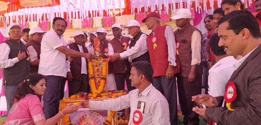 ಗುರು-ಶಿಷ್ಯರ ಪರಂಪರೆ ಮುಂದುವರೆಯಲಿ: ಶಿಕ್ಷಕ ಅಂಗಡಿ ಅಭಿಮತ