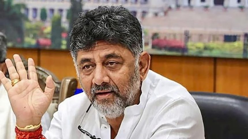 ಯೋಧರು ಹೋರಾಡುತ್ತಿರುವಾಗ ಜನ್ಮ ದಿನಾಚರಣೆ ಬೇಡ: ಡಿಕೆ ಶಿವಕುಮಾರ್‌