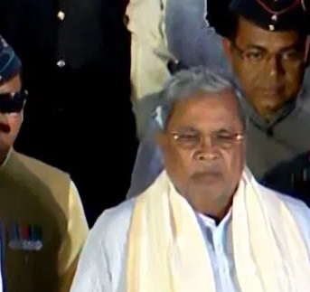 ಆರ್ಮಿ ಕ್ಯಾಂಟೀನ್​ಗಳಿಗೆ ಅಬಕಾರಿ ಸುಂಕ ಇಲ್ಲ: ಸಿದ್ದರಾಮಯ್ಯ