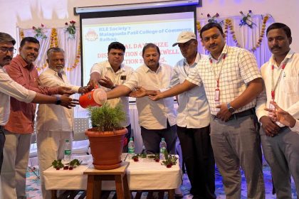 ಸಾಧಕರ ಜೀವನ ಮೌಲ್ಯಗಳು ವಿದ್ಯಾರ್ಥಿಗಳಿಗೆ ಅನುಕೂಲ: ಬಿ.ಎಸ್.ಮುಧೋಳೆ