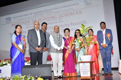 ಶುಶ್ರೂಷಕರಿಲ್ಲದೆ ಆಸ್ಪತ್ರೆಗಳು ಕಾರ್ಯನಿರ್ವಹಿಸುದು ಅಸಾಧ್ಯ: ಡಾ.ಪ್ರಭಾಕರ ಕೋರೆ