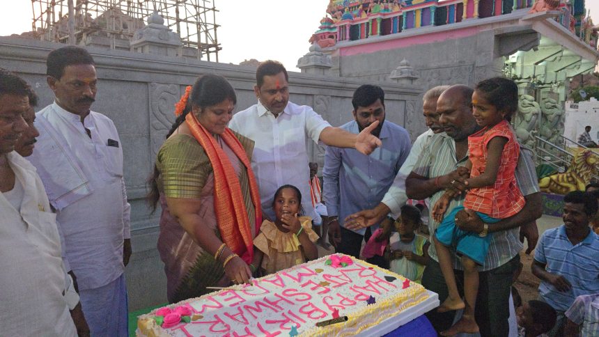 ಪಾಲಿಕೆ ಮಾಜಿ ಮೇಯರ್ ರಾಜೇಶ್ವರಿ ಸುಬ್ಬರಾಯುದು ಹುಟ್ಟು ಹಬ್ಬ ಆಚರಣೆ 