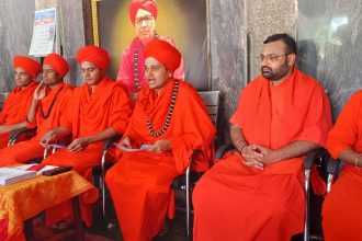 ಶ್ರೀ ಜಗದ್ಗುರು ಕೊಟ್ಟೂರು ಸ್ವಾಮಿ ಮಠ ಸೋಮಸಮುದ್ರದಲ್ಲಿ ಸಿದ್ದಲಿಂಗ ದೇಶಕರ ಚರ ಪಟ್ಟಾಧಿಕಾರ ಮಹೋತ್ಸವ