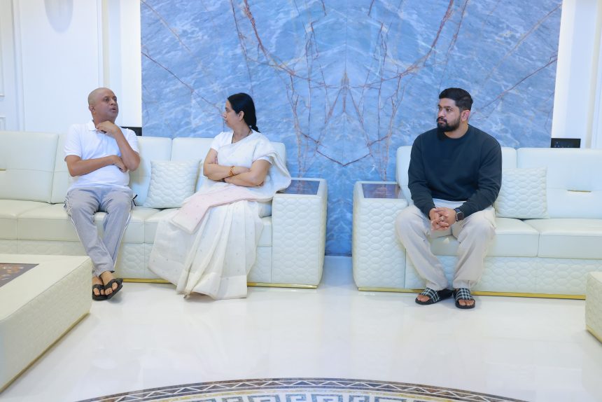 ಬೈರತಿ ಸುರೇಶ್ ಕುಟುಂಬಕ್ಕೆ ಹೆಬ್ಬಾಳ್ಕರ್‌ ಸಾಂತ್ವನ