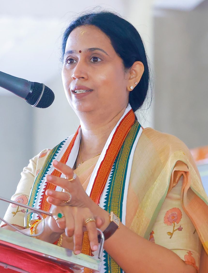 ಉಡುಪಿ ಜಿಲ್ಲೆಯಲ್ಲಿ ರೆಡ್ ಅಲರ್ಟ್ ಘೋಷಣೆ ಹಿನ್ನೆಲೆ: ಮುನ್ನೆಚ್ಚರಿಕೆ ಕ್ರಮ ಕೈಗೊಳ್ಳಲು ಜಿಲ್ಲಾಡಳಿತಕ್ಕೆ ಸಚಿವೆ ಹೆಬ್ಬಾಳಕರ್ ಸೂಚನೆ