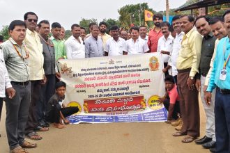 ಶಾಲಾ ಪ್ರಾರಂಭೋತ್ಸವ : ಅಕ್ಷರಬಂಡಿಯೊಂದಿಗೆ ವಿವಿಧ ವಾದ್ಯಮೇಳ, ಕುಂಭಮೇಳದ ಮೂಲಕ ಮಕ್ಕಳ ಪ್ರಭಾತಫೇರಿ