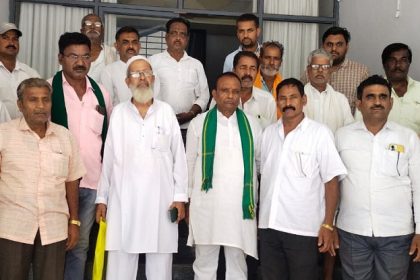 ಧಾರವಾಡ-ಬೆಳಗಾವಿ ರೈಲ್ವೆ ಮಾರ್ಗದ ಭೂಸ್ವಾಧೀನಕ್ಕೆ ಸಂಬಂಧಿಸಿದಂತೆ ಕಿತ್ತೂರು ರೈತರ ಪರಿತಾಪ – ಸೂಕ್ತ ಪರಿಹಾರಕ್ಕಾಗಿ ಒತ್ತಾಯ