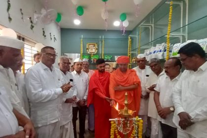 ರೈತರ ಅನುಕೂಲಕ್ಕೆ ರಸಗೊಬ್ಬರ ಮಳಿಗೆ ಪ್ರಾರಂಭ – ಆನಂದ ನ್ಯಾಮಗೌಡ