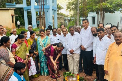 ಸಮುದಾಯ ಭವನ ನಿರ್ಮಾಣ ಕಾಮಗಾರಿಗೆ ಮಂಗಲಾ ಅಂಗಡಿ ಭೂಮಿ ಪೂಜೆ