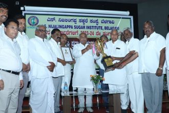 ಕೃಷ್ಣಾ ಸಹಕಾರಿ ಸಕ್ಕರೆ ಕಾರಖಾನೆಗೆ ಮತ್ತೊಂದು ಗರಿ; 2023-24ರ ಹಂಗಾಮಿನ “ಅತ್ಯುತ್ತಮ ತಾಂತ್ರಿಕ ದಕ್ಷತೆ ಪ್ರಶಸ್ತಿ”  