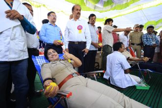 ಜೀವ ಉಳಿಸಲು ರಕ್ತ ಅವಶ್ಯಕ: ಜಿಲ್ಲಾಧಿಕಾರಿ ಪ್ರಶಾಂತ್ ಕುಮಾರ್ ಮಿಶ್ರಾ