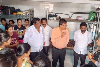 ಪರಿಶಿಷ್ಟ ಪಂಗಡ ಬಾಲಕಿಯರ ವಿದ್ಯಾರ್ಥಿ ನಿಲಯಕ್ಕೆ  ಬಳ್ಳಾರಿ  ಪಾಲಿಕೆ ಸದಸ್ಯ ಕೆ ಹನುಮಂತಪ್ಪ ಭೇಟಿ, ಪರಿಶೀಲನೆ 