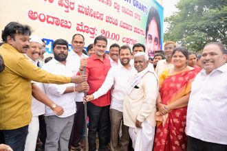 ವಿವಿಧ ಕಾಮಗಾರಿಗಳಿಗೆ ವಿಜೃಂಭಣೆಯಿಂದ ಚಾಲನೆ ನೀಡಿದ ಶಾಸಕ ನಾರಾ ಭರತ್ ರೆಡ್ಡಿ