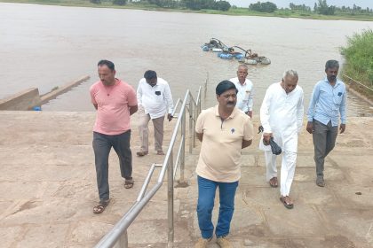 ಕೃಷ್ಣಾ ನದಿ ಪ್ರವಾಹದ  ಭಯ ಪಡಬೇಡಿ : ಜಿ ಪಂ ಯೋಜನಾ ನಿರ್ದೇಶಕ ರವಿ ಬಂಗಾರಪ್ಪನವರ