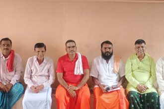 ಶ್ರೀ ದೊಡ್ಡಾದೇವರ ದೇವಸ್ಥಾನದಲ್ಲಿ ಒಂದು ದಿನ ನಿರಂತರ ನಿಂತು ಭಜನೆಗೆ ಚಾಲನೆ : ತೆಗ್ಗಿನಮಠ ಶಾಸ್ತಿಗಳು