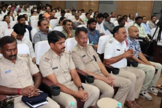 ಶಾಲಾ-ಕಾಲೇಜು ವಿದ್ಯಾರ್ಥಿಗಳು ತಪ್ಪದೇ ಹೆಲ್ಮೆಟ್ ಧರಿಸಬೇಕು: ಡಾ.ಶೋಭಾರಾಣಿ ವಿ.ಜೆ