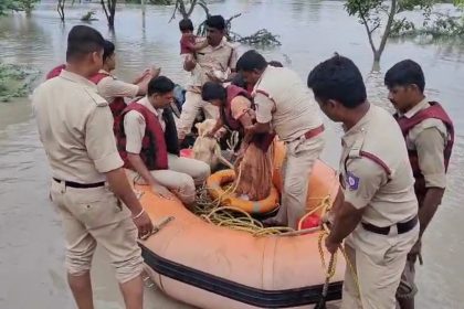 ಧಾರವಾಡದಲ್ಲಿ ಮುಂದುವರೆದ ವ್ಯಾಪಕ ಮಳೆ; ಓರ್ವ ವ್ಯಕ್ತಿ ಕಣ್ಮರೆ; ಮುಂದುವರೆದ ಪರಿಹಾರ ಕಾರ್ಯಾಚರಣೆ