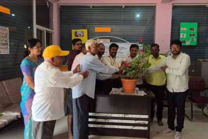 ಅಂಗಾಂಶ ಕೃಷಿ ಕಬ್ಬಿನ ಸಸಿಗಳಿಂದ ಅಧಿಕ ಇಳುವರಿ ಸಾಧ್ಯ: ಡಾ. ಮಂಜುನಾಥ ಚೌರಡ್ಡಿ