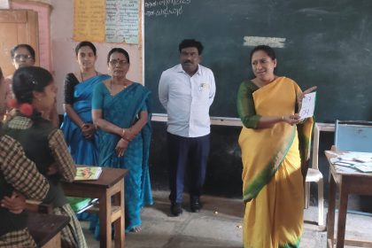 ತಾಲೂಕಿನ ಹಿರೇರೂಗಿ ಗ್ರಾಮದ ಕೆಬಿಎಸ್, ಕೆಜಿಎಸ್, ಯುಬಿಎಸ್ ಶಾಲೆಗಳಿಗೆ ಭೇಟಿ ನೀಡಿ ಮಕ್ಕಳ ಎಫ್ ಎಲ್ ಎನ್ ಕಲಿಕಾ ಪ್ರಗತಿ ಪರಿಶೀಲಿಸಿ ಇಂಡಿ ಬಿಇಓ ಶ್ರೀಮತಿ ಎಸ್ ಎಸ್ ಮುಜಾವರ ಮಾತನಾಡಿದರು.