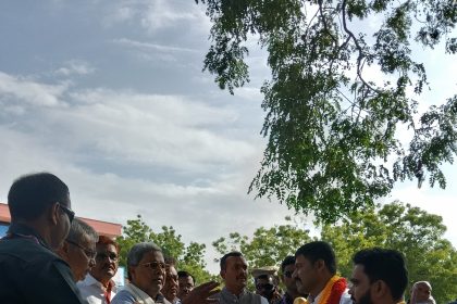 ವಿವಿಧ ಸಂಘನೆಯ ಪದಾಧಿಕಾರಿಗಳು ಸಿದ್ದರಾಮಯ್ಯನವರಿಗೆ ಬೇಡಿಕೆಗಳನ್ನು ಈಡೇರಿಸುವಂತೆ ಮನವಿ