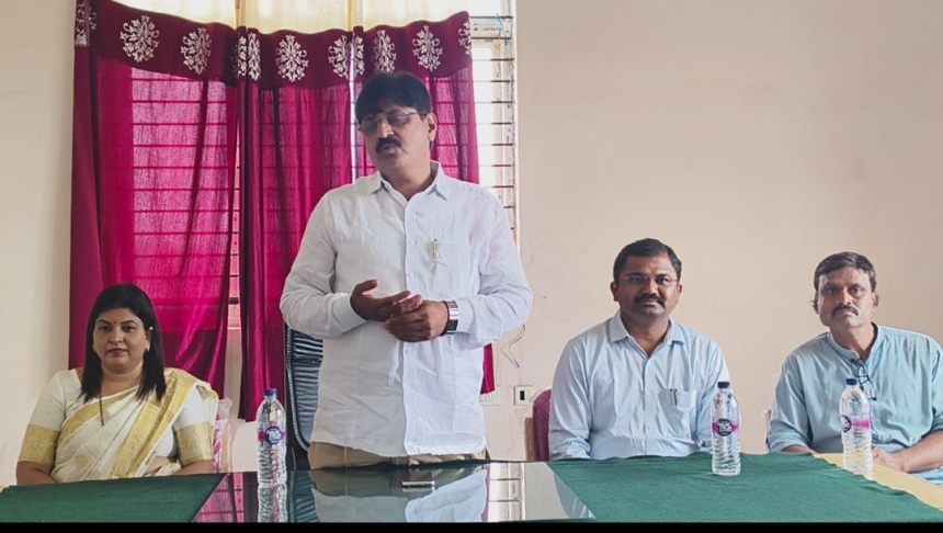ಕಿತ್ತೂರು ಅಭಿವ್ರದ್ದಿ ಪ್ರಾಧೀಕಾರ ಕಚೇರಿ ಉದ್ಘಾಟಿಸಿದ ಶಾಸಕ ಬಾಬಸಾಹೇಬ ಪಾಟೀಲ 