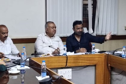 ಕುಂದಗೋಳದ ಟ್ರಕ್ ಟರ್ಮಿನಲ್ ಸಮಸ್ಯೆ: ಸಚಿವ ಸಂತೋಷ್‌ ಲಾಡ್‌ ಸಭೆ 