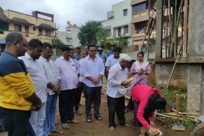 ಕಾಂಕ್ರೀಟ್ ಕಾಮಗಾರಿಗೆ ಮೃಣಾಲ್‌ ಹೆಬ್ಬಾಳಕರ್ ಪೂಜೆ
