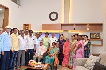 ನಿವೃತ್ತ ಮುಖ್ಯ ಶಿಕ್ಷಕ ಗುರಪ್ಪ ಧಾರಪ್ಪನವರ ಅವರಿಗೆ ಸನ್ಮಾನ