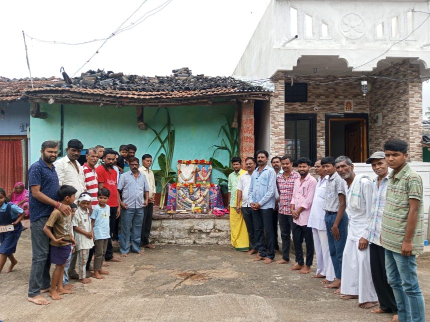 ನೇಸರಗಿ ಗ್ರಾಮದಲ್ಲಿ ಹಡಪದ ಅಪ್ಪಣ್ಣ ಜಯಂತಿ ಆಚರಣೆ