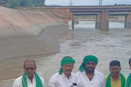 ಎಚ್ಎಲ್ ಸಿ ಕಾಲುವೆಗೆ ಜಲಾಶಯದಿಂದ ನೀರು ಬಿಡುಗಡೆ ರೈತ ಸಂಘದ  ಕೃಷ್ಣಪ್ಪ ಅವರಿಂದ ಪೂಜೆ 