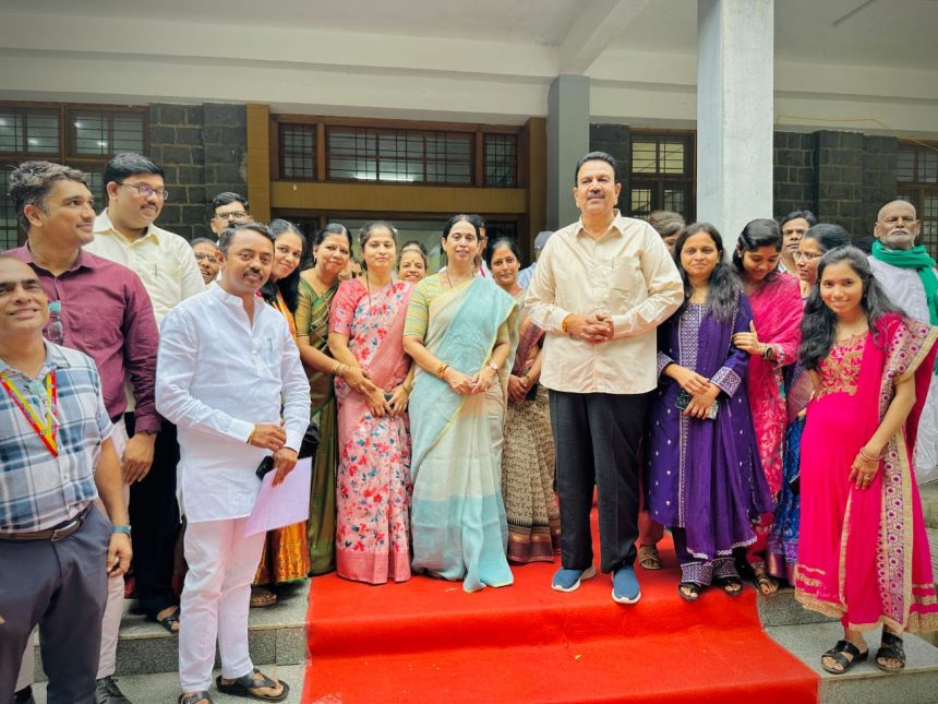 ರೈತರ ಅನುಕೂಲಕ್ಕಾಗಿ ತಕ್ಷಣದಿಂದಲೇ ನೀರು ಬಿಡಲು ಸಚಿವೆ ಲಕ್ಷ್ಮೀ ಹೆಬ್ಬಾಳಕರ್ ಆದೇಶ