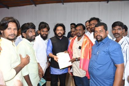 ಅಹಿಂದ ಕಾರ್ಮಿಕ ಘಟಕದ ಪದಾಧಿಕಾರಿಗಳಿಗೆ ನೇಮಕಾತಿ ಆದೇಶ ಪತ್ರ ವಿತರಿಸಿದ ಮಾಜಿ ಸಚಿವ ಬಿ.ನಾಗೇಂದ್ರ