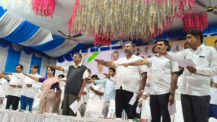 ದೇಶ, ರಾಜ್ಯದಲ್ಲಿ ಕಾಂಗ್ರೆಸ್‌ ಪಕ್ಷ ಬಲಿಷ್ಠಗೊಳಿಸಿ: ಸಚಿವ ಸತೀಶ್‌ ಜಾರಕಿಹೊಳಿ