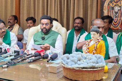 3400 ರೈತರು ಆತ್ಮಹತ್ಯೆ ಮಾಡಿ ಕೊಂಡಿದ್ದಾರೆ: ಶ್ರೀರಾಮುಲು
